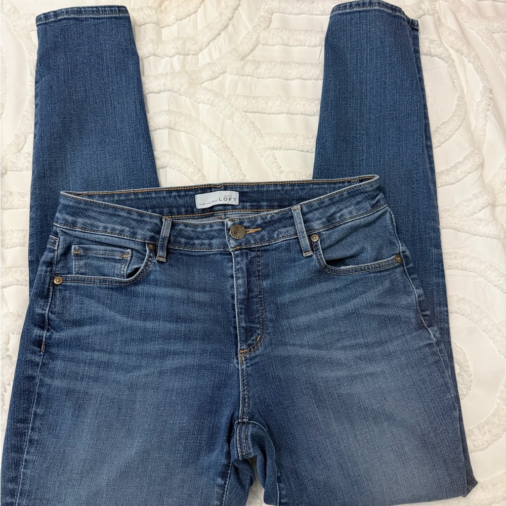 LOFT Women's Curvy Skinny Jeans - Picture 2 of 6